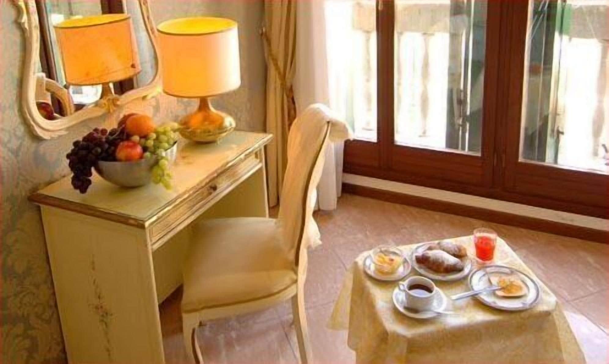 Canal&walter Hotel 3*